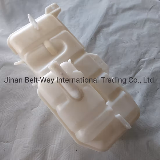 Sinotruk HOWO Truck Parts Truck Spare Parts 07 Expansion Tank Vg9719530260/07