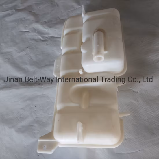 Sinotruk HOWO Truck Parts Truck Spare Parts 07 Expansion Tank Vg9719530260/07